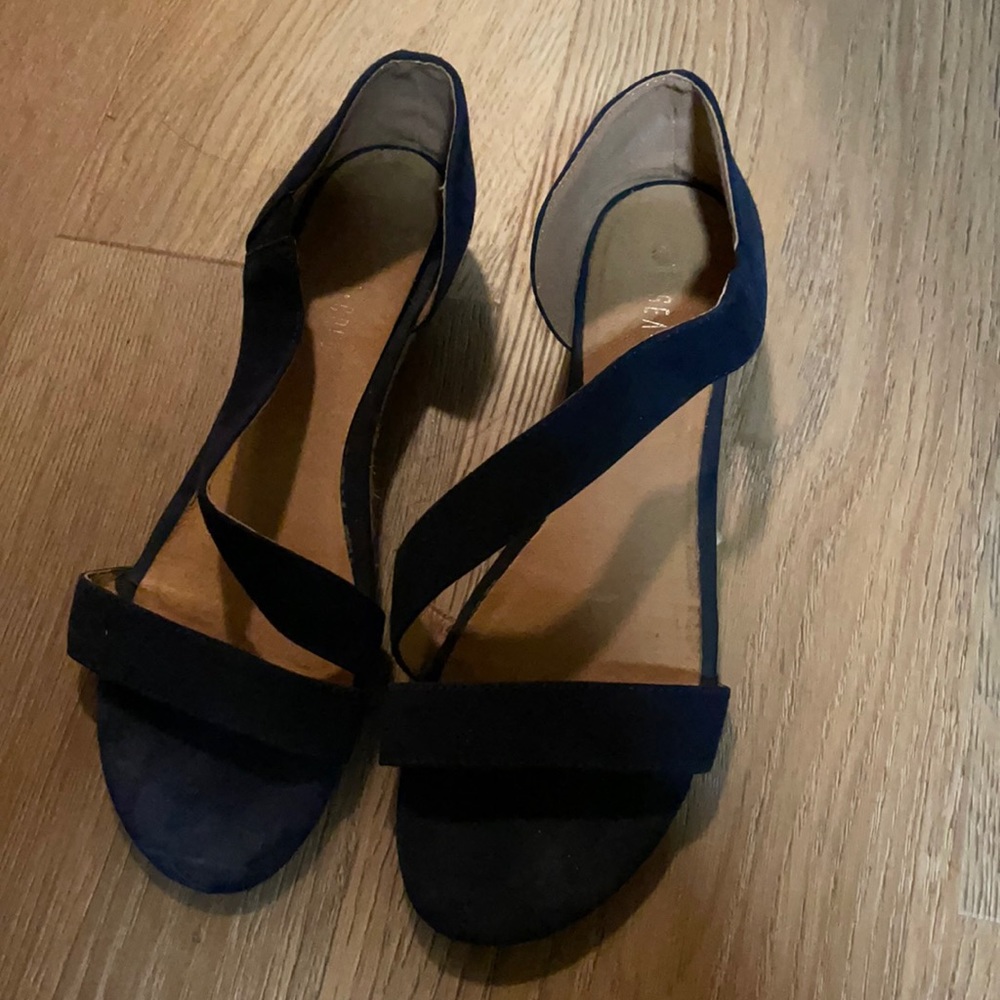 Chelsea Crew sandals navy blue size 10